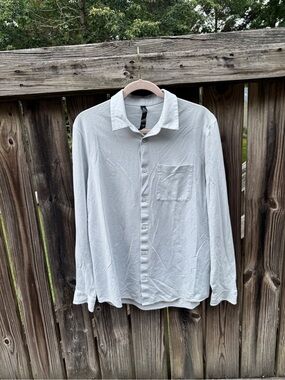 lululemon athletica Light Gray Long-Sleeve Button-Down Shirt